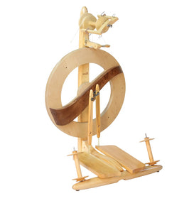 Kromski Fantasia spinning wheel