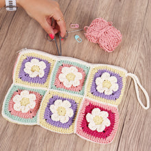 Load image into Gallery viewer, Trimits Floral Bag with Zip Crochet Kit
