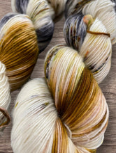 Load image into Gallery viewer, Superwash Merino Single Ply Fingering Yarn, 100g/3.5oz, Meetings Have Biscuits
