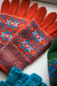 Grand Shetland Adventure Knits by Gudrun Johnston & Mary Jane Mucklestone