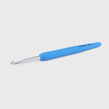 Load image into Gallery viewer, KnitPro Waves 2.0 crochet hook 5mm
