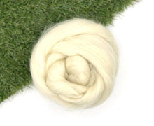 Load image into Gallery viewer, White Galway Top Fibre, 100g
