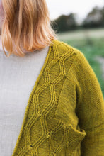 Load image into Gallery viewer, Worsted – A Knitwear Collection Curated by Aimée Gille of La Bien Aimée
