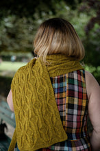Load image into Gallery viewer, Worsted – A Knitwear Collection Curated by Aimée Gille of La Bien Aimée
