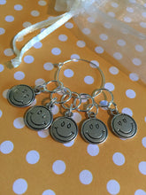 Load image into Gallery viewer, Set of 5 Smiley Faces Stitch Markers
