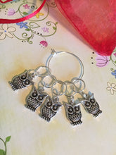 Load image into Gallery viewer, Set of 5 Owl Stitch Markers
