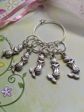 Load image into Gallery viewer, Set of 5 Mermaids Stitch Markers
