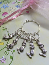 Load image into Gallery viewer, Set of 5 Mermaids Stitch Markers
