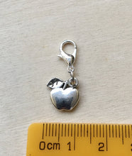 Load image into Gallery viewer, Apple Stitch Marker

