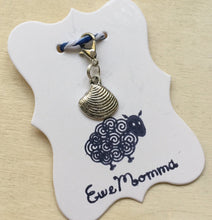 Load image into Gallery viewer, Shell Stitch Marker
