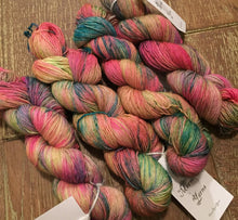 Load image into Gallery viewer, Superwash Merino Single Ply Fingering Yarn, 100g/3.5oz, Freakin Mermaid
