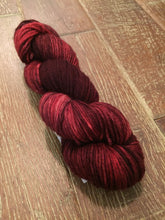 Load image into Gallery viewer, Superwash Merino DK/Light Worsted Yarn Wool, 100g/3.5oz, Judas
