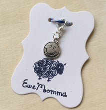 Load image into Gallery viewer, Smiley Face Stitch Marker
