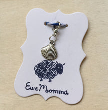 Load image into Gallery viewer, Shell Stitch Marker
