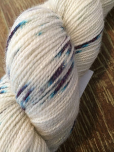 Superwash Merino Nylon Gold Glitter Sparkle Sock Yarn, 100g/3.5oz, Blueberry Burst