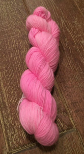 SEXY SINGLES - Superwash MCN Sock Yarn, 100g/3.5oz, Daddy's Girl