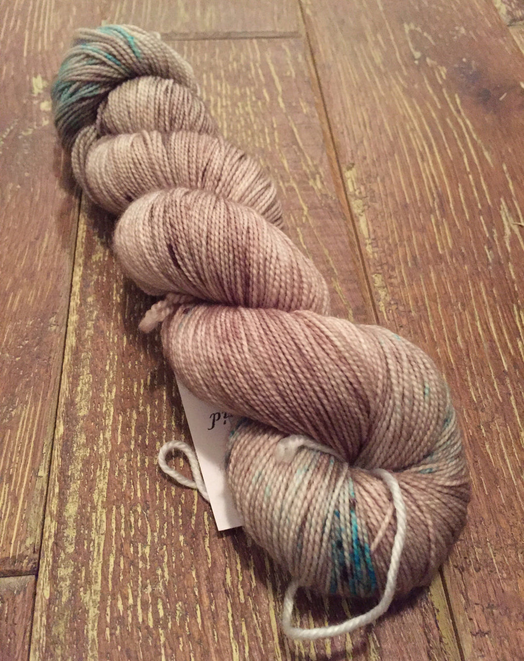 SEXY SINGLES - Superwash Merino Nylon Sock Yarn, 100g/3.5oz, John Wayne