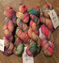 Load image into Gallery viewer, Superwash Merino Single Ply Fingering Yarn, 100g/3.5oz, Freakin Mermaid
