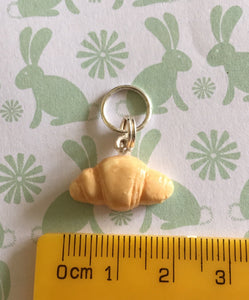 Croissants Stitch Markers