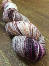 Load image into Gallery viewer, Superwash Merino Aran/Worsted Yarn Wool, 100g/3.5oz, Bad Romance
