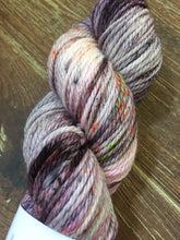 Load image into Gallery viewer, Superwash Merino Aran/Worsted Yarn Wool, 100g/3.5oz, Bad Romance
