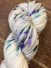 Load image into Gallery viewer, Superwash Merino Aran/Worsted Yarn Wool, 100g/3.5oz, Aura
