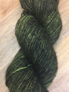 SEXY SINGLES - Superwash Merino Sparkle Single Ply Fingering Yarn, 100g/3.5oz, Ding Dong! The Witch Is Dead