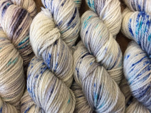 Load image into Gallery viewer, Superwash Merino Aran/Worsted Yarn Wool, 100g/3.5oz, Mirror On The Ceiling
