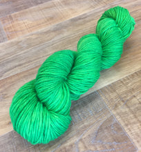 Load image into Gallery viewer, Superwash Merino DK/Light Worsted Yarn Wool, 100g/3.5oz, Hey Sucker
