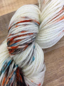 SEXY SINGLES - Superwash Merino DK/Light Worsted Yarn Wool, 300g, Subtext and Fantasy