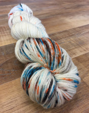 Load image into Gallery viewer, SEXY SINGLES - Superwash Merino DK/Light Worsted Yarn Wool, 300g, Subtext and Fantasy
