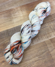 Load image into Gallery viewer, SEXY SINGLES - Superwash Merino DK/Light Worsted Yarn Wool, 300g, Subtext and Fantasy
