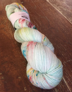 Superwash Merino Nylon Platinum Sock Yarn, 100g/3.5oz, Turn Up The Radio