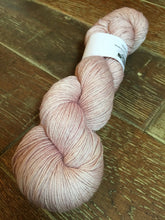 Load image into Gallery viewer, Superwash Merino Nylon Platinum Sock Yarn, 100g/3.5oz, Diva
