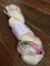 Load image into Gallery viewer, Superwash Merino Single Ply Fingering Yarn, 100g/3.5oz, Pop Tart
