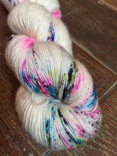 Load image into Gallery viewer, Superwash Merino Single Ply Fingering Yarn, 100g/3.5oz, Pop Tart
