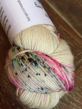 Load image into Gallery viewer, Superwash Merino Single Ply Fingering Yarn, 100g/3.5oz, Pop Tart
