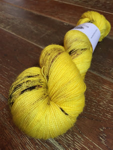 Superwash Merino Nylon Titanium Sock Yarn, 100g/3.5oz, Bananadrama
