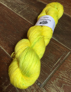 Superwash Merino Nylon Titanium Sock Yarn, 100g/3.5oz, Toxic
