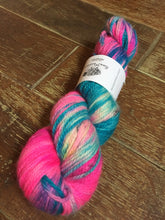 Load image into Gallery viewer, SEXY SINGLES - Superwash BFL Aran/Worsted Yarn Wool, 100g, Intergalactic
