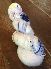 Load image into Gallery viewer, Superwash Merino Nylon Titanium Sock Yarn, 100g/3.5oz, I Love New York
