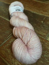 Load image into Gallery viewer, Superwash Merino Nylon Platinum Sock Yarn, 100g/3.5oz, Diva
