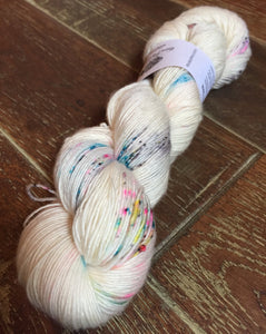 Superwash Merino Single Ply Fingering Yarn, 100g/3.5oz, Pop Tart