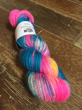 Load image into Gallery viewer, SEXY SINGLES - Superwash BFL Aran/Worsted Yarn Wool, 100g, Intergalactic
