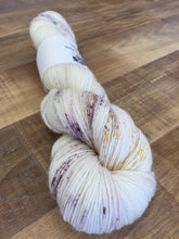 Load image into Gallery viewer, Superwash Bluefaced Leicester Nylon Ultimate Sock Yarn, 100g/3.5oz, Lavender Blonde
