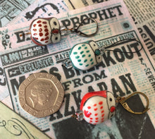 Load image into Gallery viewer, Ceramic Owl Stitch Marker
