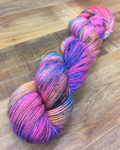 Superwash Merino Sparkle Single Ply Fingering Yarn, 100g/3.5oz, Clown
