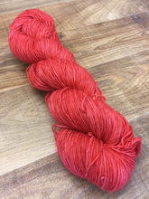 Load image into Gallery viewer, Superwash Merino Single Ply Fingering Yarn, 100g/3.5oz, Semi Solid, Neneh
