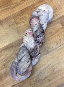 Superwash Merino Nylon Titanium Sock Yarn, 100g/3.5oz, Rita