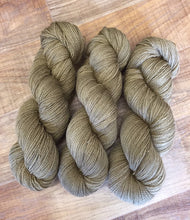 Load image into Gallery viewer, Non Superwash, No Nylon Corriedale Sock Yarn, 100g/3.5oz, Sudge
